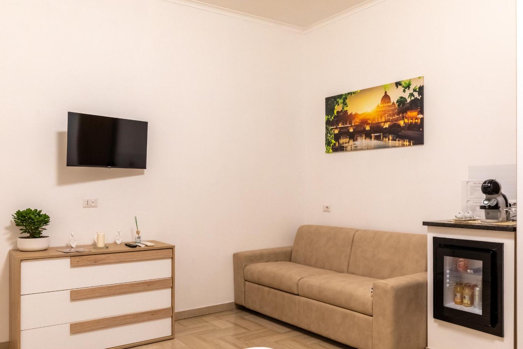 Gregorio VII Luxury Home Apartment โรม ภายนอก รูปภาพ