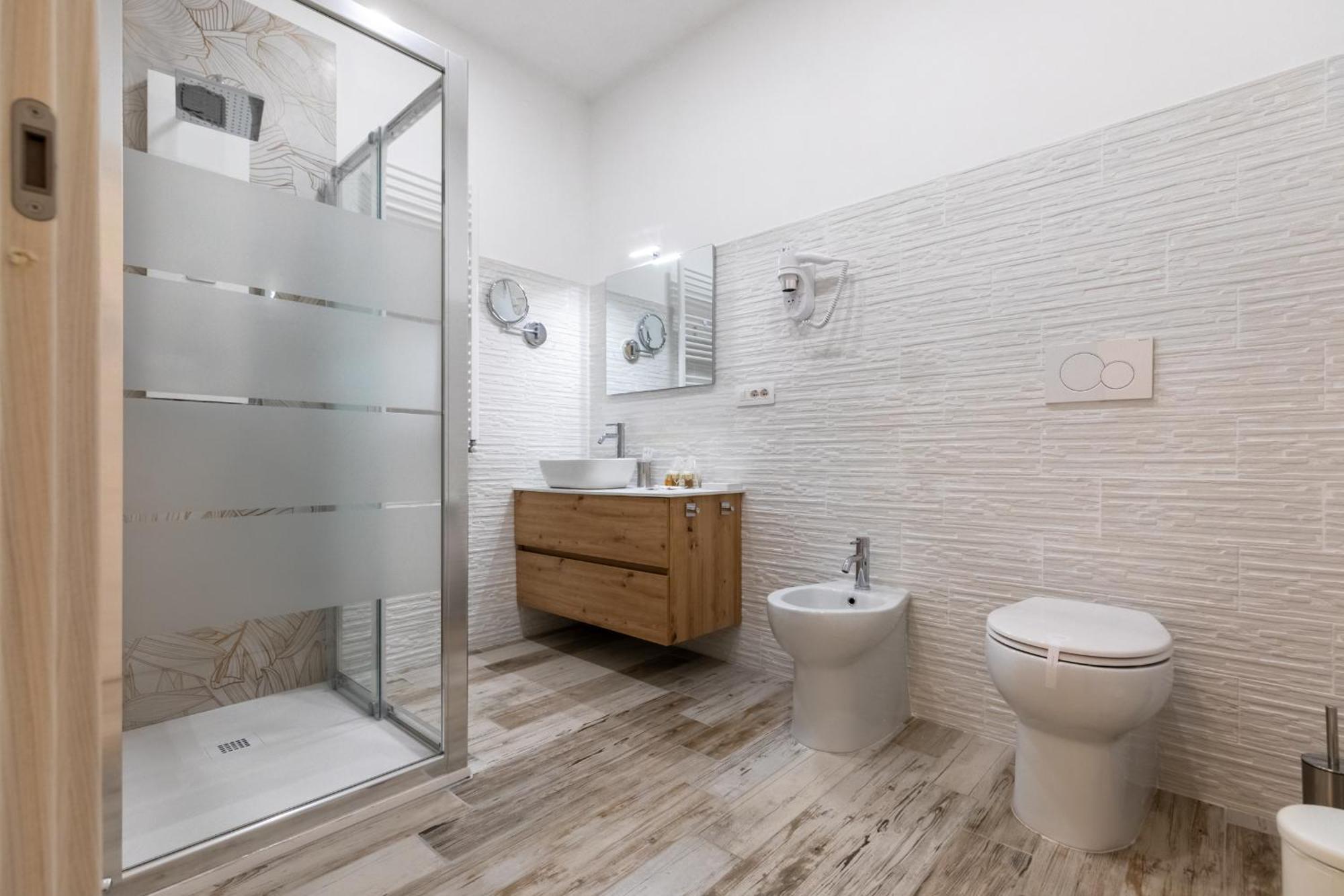Gregorio VII Luxury Home Apartment โรม ภายนอก รูปภาพ