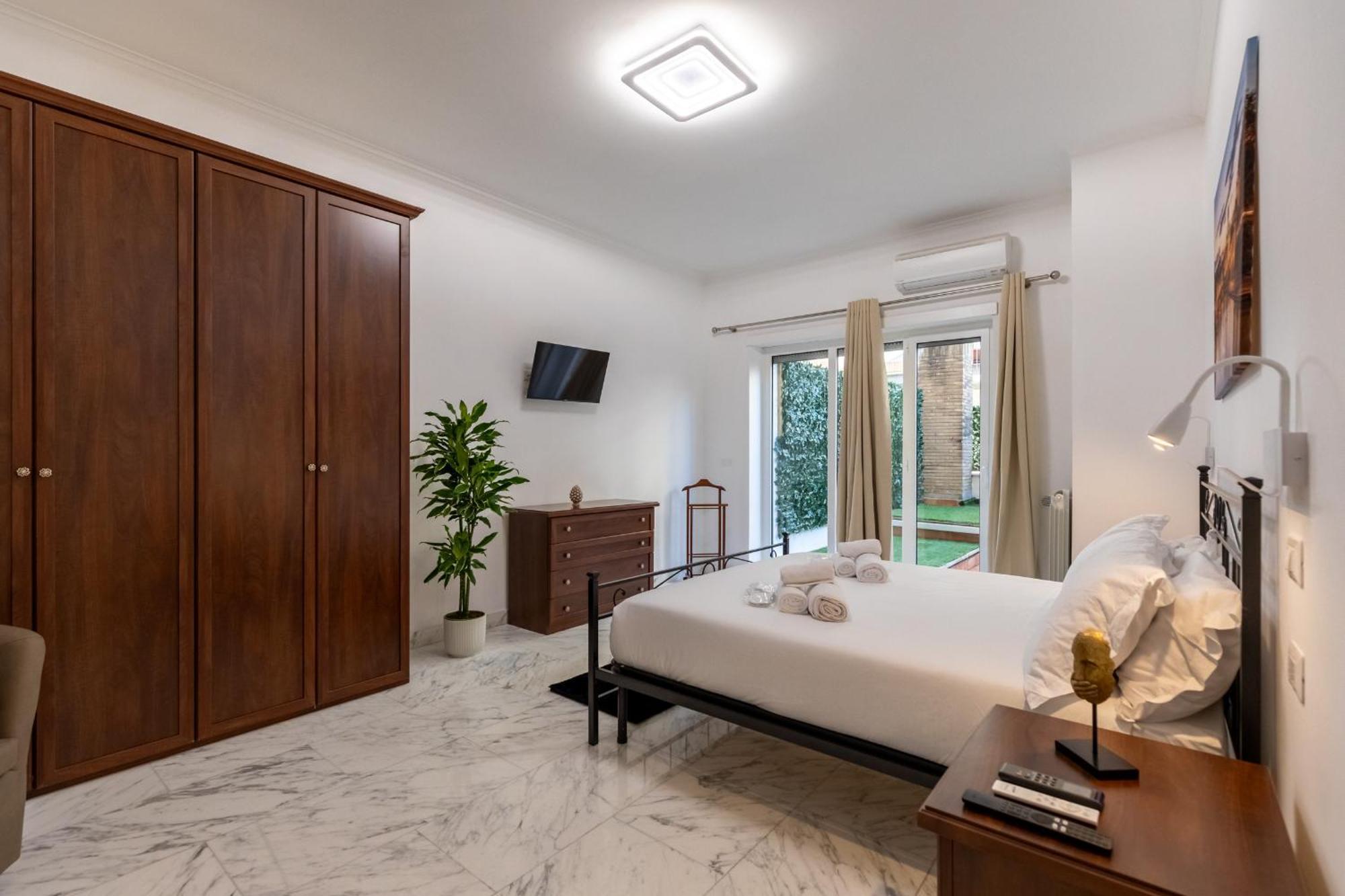 Gregorio VII Luxury Home Apartment โรม ภายนอก รูปภาพ